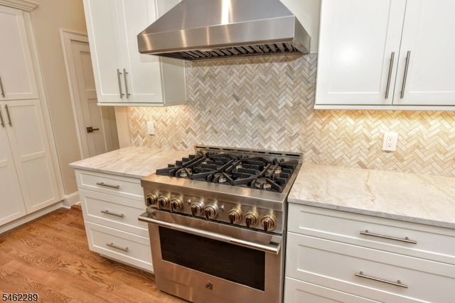 23 Melrose Ave, West Milford Twp., NJ 07421