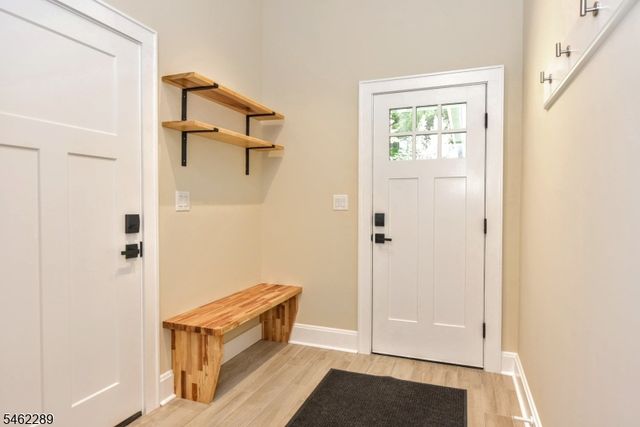 23 Melrose Ave, West Milford Twp., NJ 07421