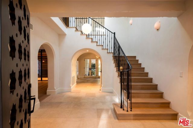 624 N Arden Drive, Beverly Hills, CA 90210