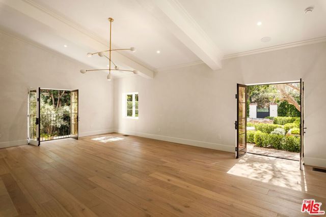 624 N Arden Drive, Beverly Hills, CA 90210