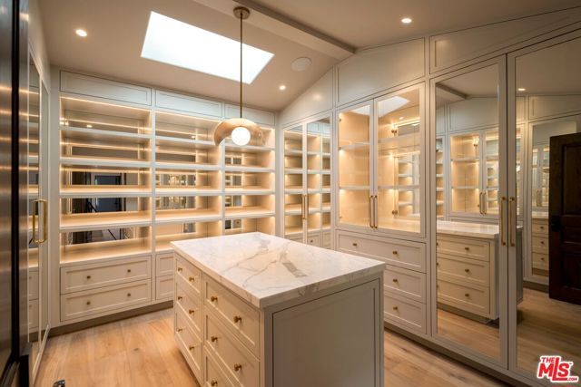 624 N Arden Drive, Beverly Hills, CA 90210