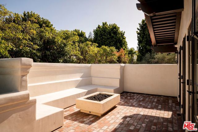 624 N Arden Drive, Beverly Hills, CA 90210