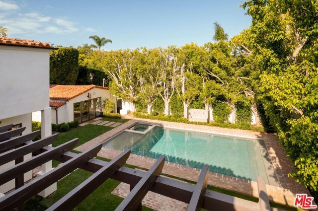624 N Arden Drive, Beverly Hills, CA 90210