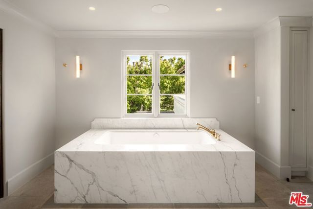 624 N Arden Drive, Beverly Hills, CA 90210