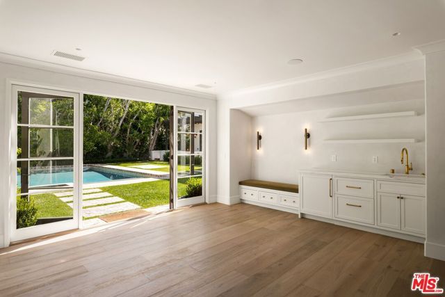 624 N Arden Drive, Beverly Hills, CA 90210