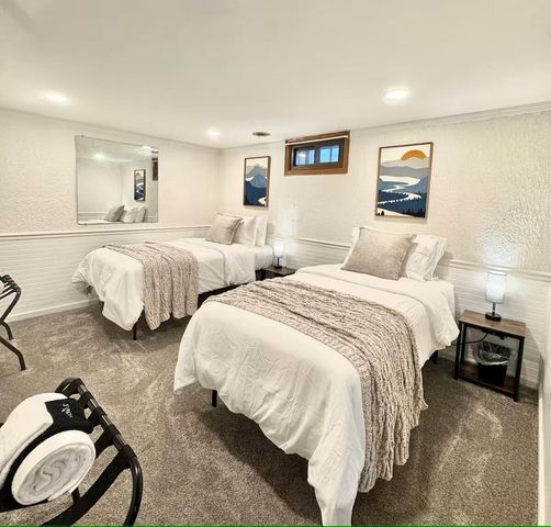 1064 Glenhill Road, Saint Paul, MN 55126