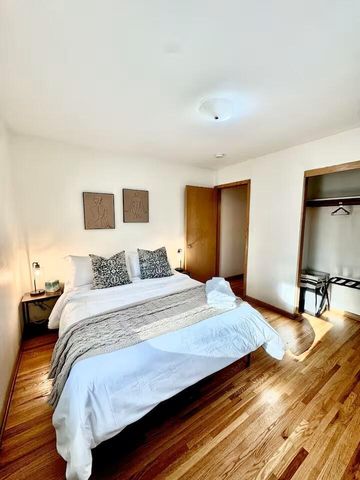 1064 Glenhill Road, Saint Paul, MN 55126