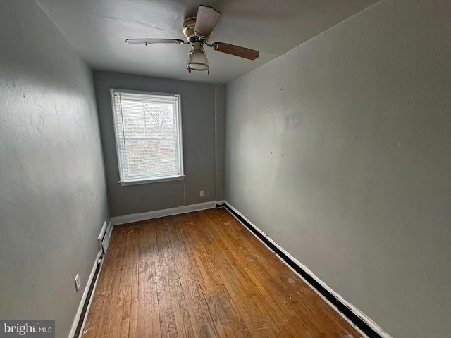 830 SAINT DUNSTANS RD, Baltimore, MD 21212