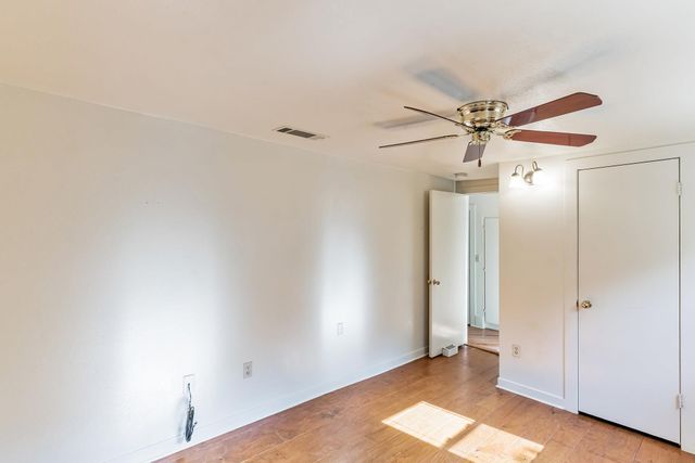 501 E 4th ST, Georgetown, TX 78626