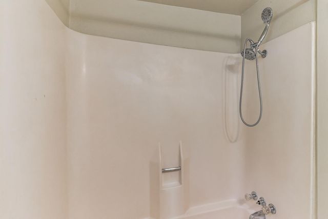 501 E 4th ST, Georgetown, TX 78626