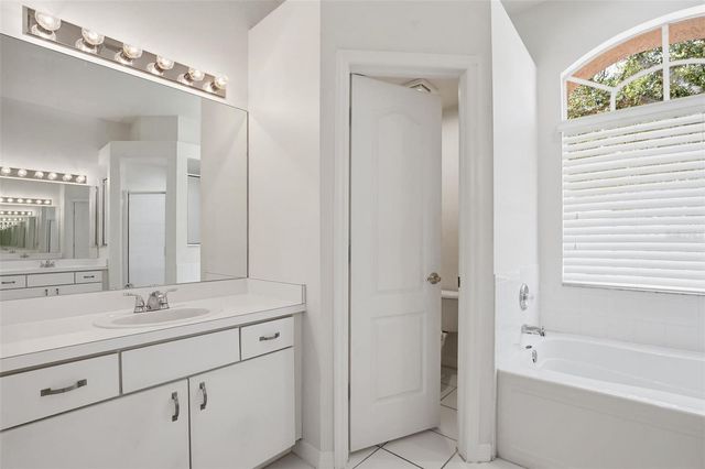 4004 WATER PARK COURT, Riverview, FL 33578