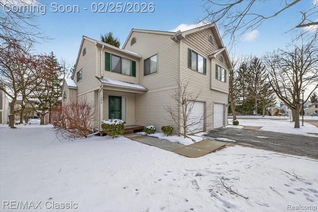 1390 Patricia Avenue 17, Ann Arbor, MI 48103