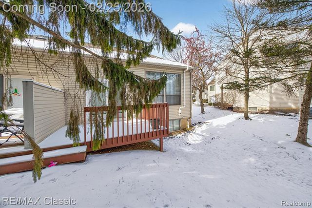 1390 Patricia Avenue 17, Ann Arbor, MI 48103