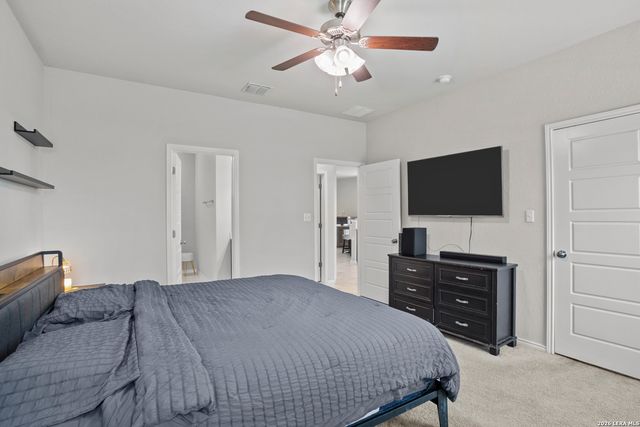 6238 Longhurst, San Antonio, TX 78218