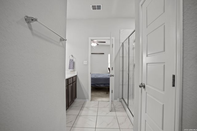 6238 Longhurst, San Antonio, TX 78218