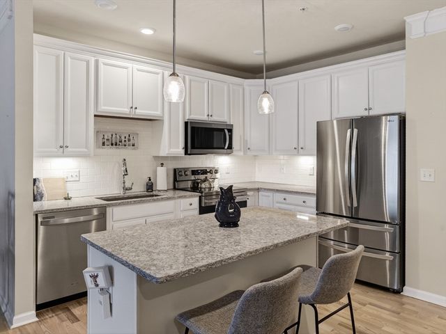 1109 Peters Farm Way 1109, Westborough, MA 01581