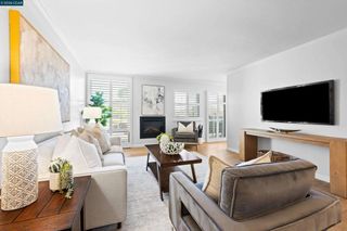 1111 Compass Ln 105, Foster City, CA 94404