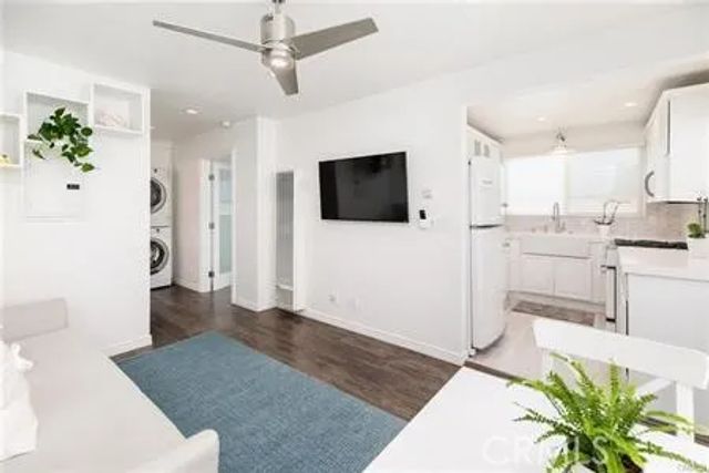 577 Ramona B, Laguna Beach, CA 92651