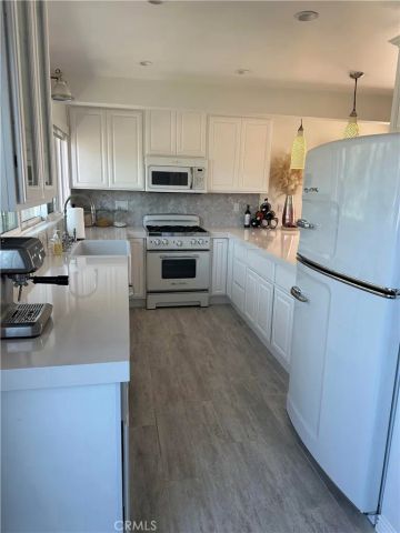577 Ramona B, Laguna Beach, CA 92651