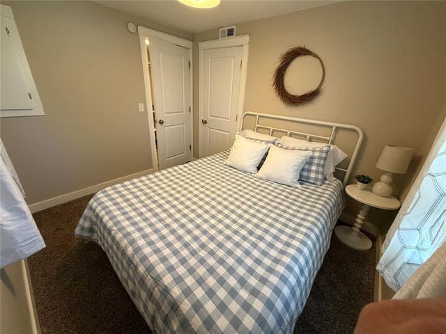 3238 7th Street, Eau Claire, WI 54703