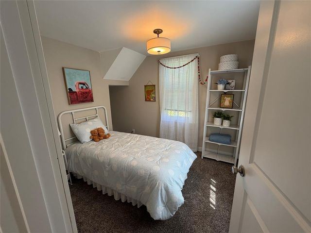 3238 7th Street, Eau Claire, WI 54703