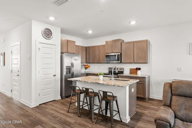 5899 Tyndall Parkway, Panama City, FL 32404