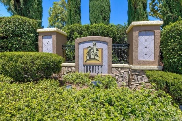 34 Via Sovana, Santee, CA 92071
