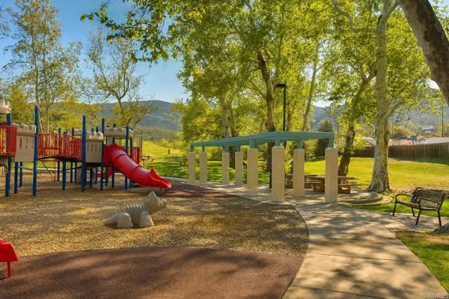 34 Via Sovana, Santee, CA 92071