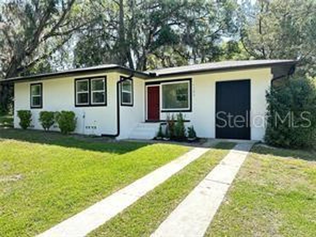 1152 NE 9 STREET, Ocala, FL 34470