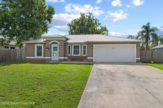 831 Tejon Avenue SW, Palm Bay, FL 32908