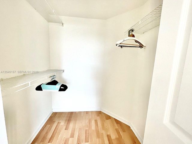 17150 N Bay Rd 2912, Sunny Isles Beach, FL 33160