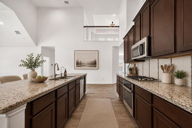95 Rivercove Lane, Richmond, TX 77406