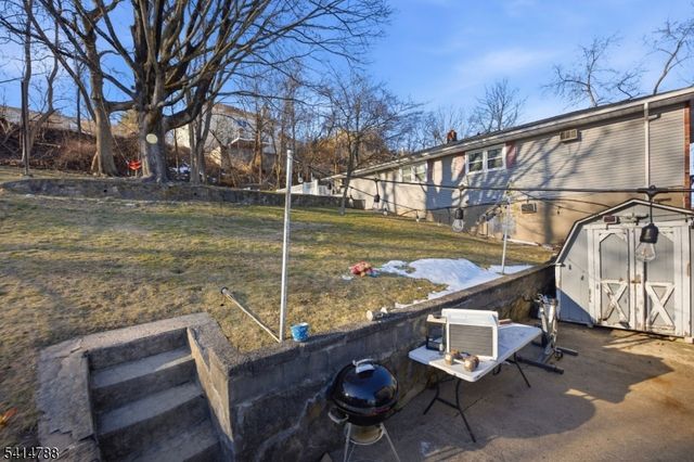 160 Barnert Ave, Totowa Boro, NJ 07512