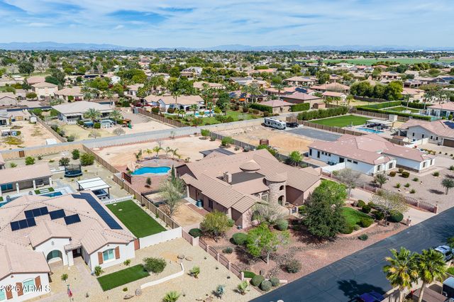 18606 W Solano Drive, Litchfield Park, AZ 85340