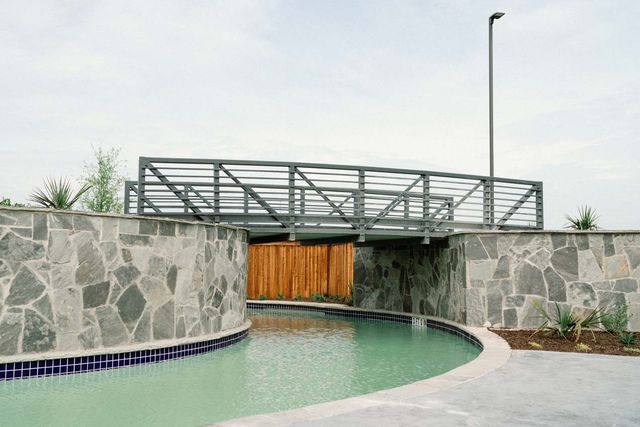 916 Mumms Field Drive, Fort Worth, TX 76247