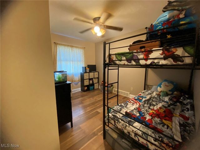 2809 Wales Avenue, Parma, OH 44134