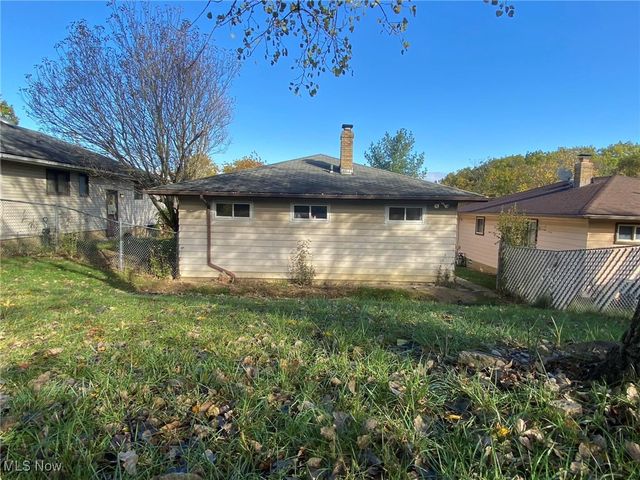 2809 Wales Avenue, Parma, OH 44134