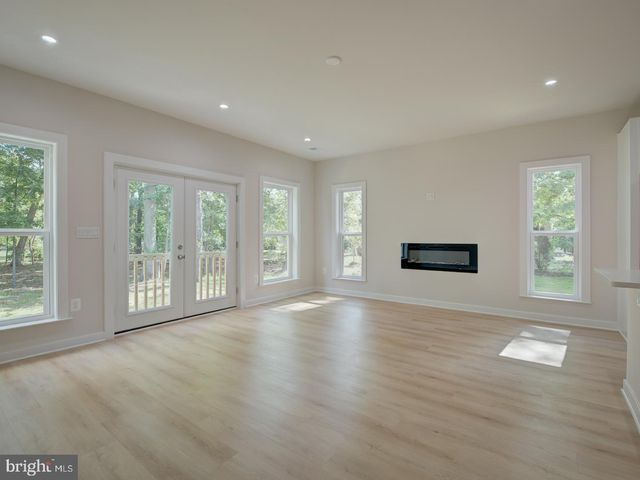 14750 JORDAN LN, Haymarket, VA 20169