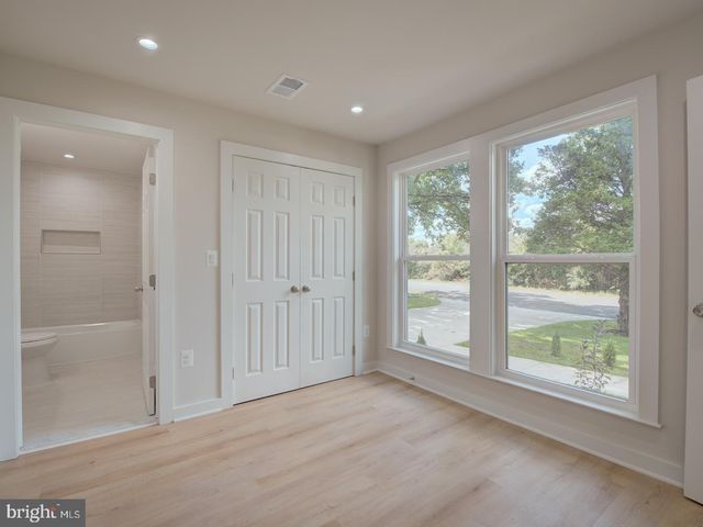 14750 JORDAN LN, Haymarket, VA 20169