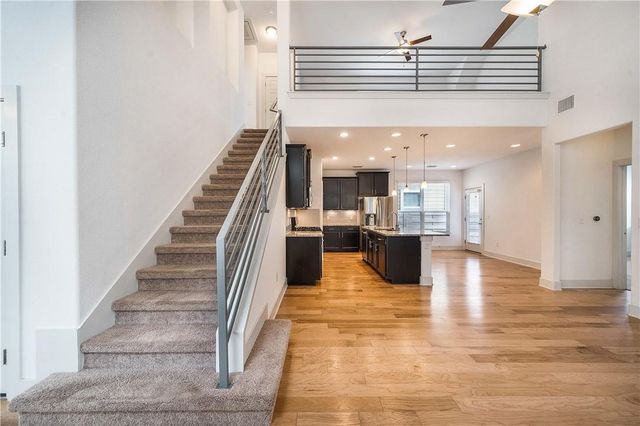 1408 Casa DR, Austin, TX 78745