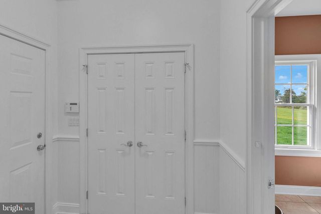 2 DAIRY FARM LANE, Lambertville, NJ 08530