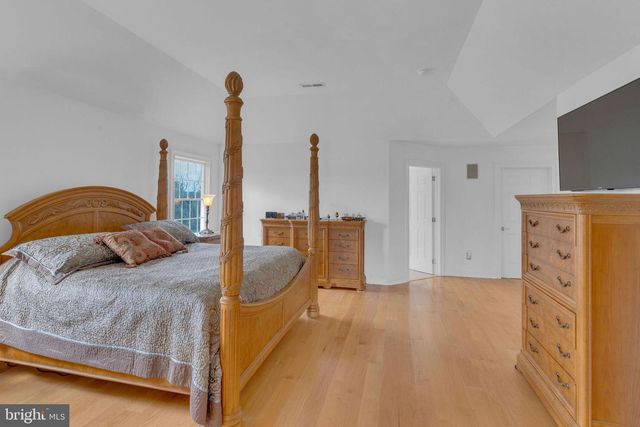 2 DAIRY FARM LANE, Lambertville, NJ 08530