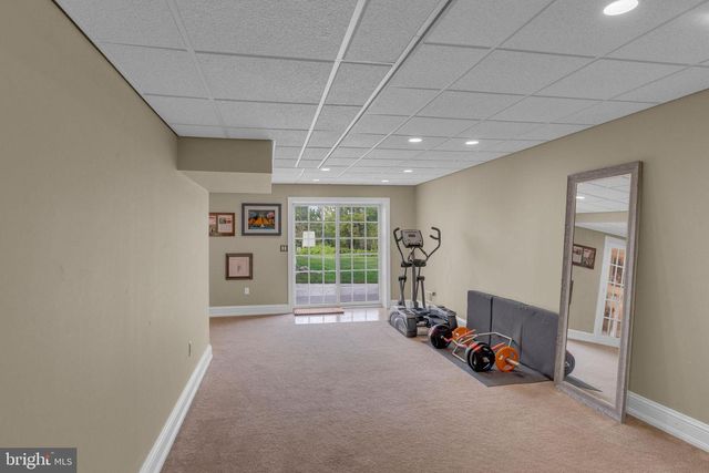 2 DAIRY FARM LANE, Lambertville, NJ 08530