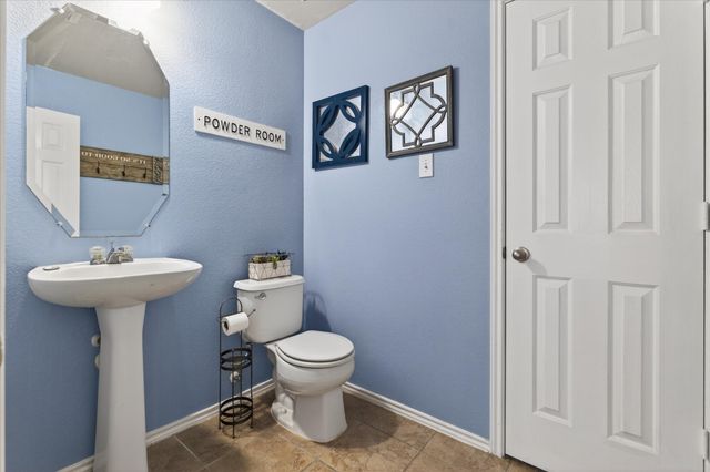 1652 Lionheart Drive, Little Elm, TX 75036