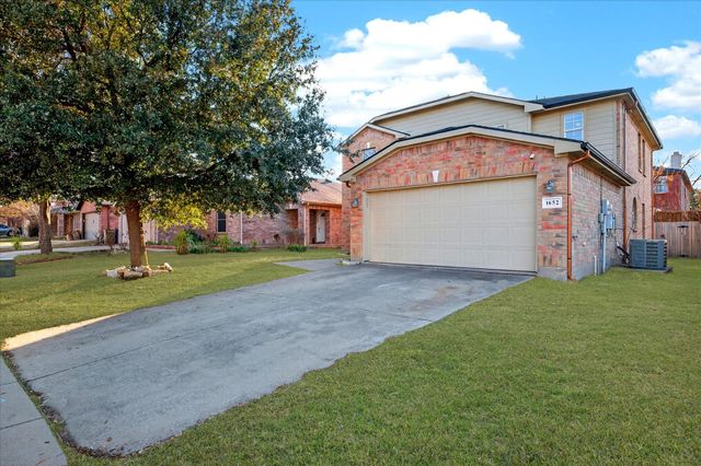 1652 Lionheart Drive, Little Elm, TX 75036