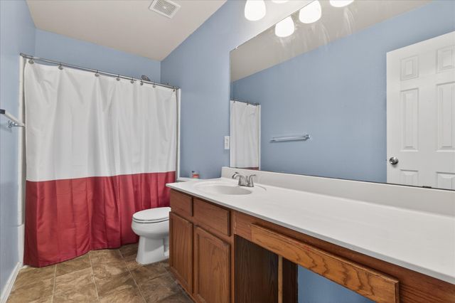 1652 Lionheart Drive, Little Elm, TX 75036