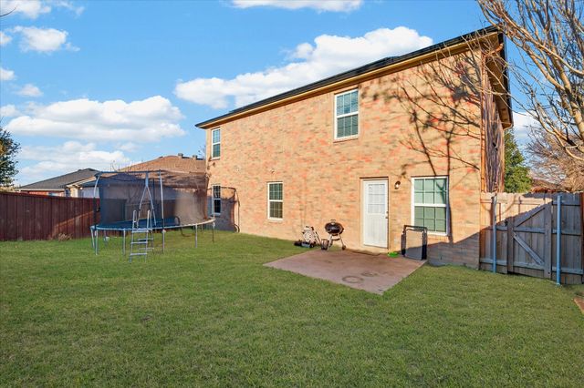 1652 Lionheart Drive, Little Elm, TX 75036