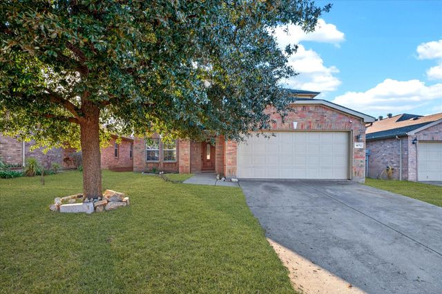 1652 Lionheart Drive, Little Elm, TX 75036