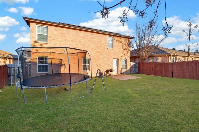 1652 Lionheart Drive, Little Elm, TX 75036