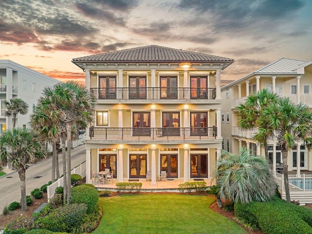 17 St Martin Circle, Miramar Beach, FL 32550